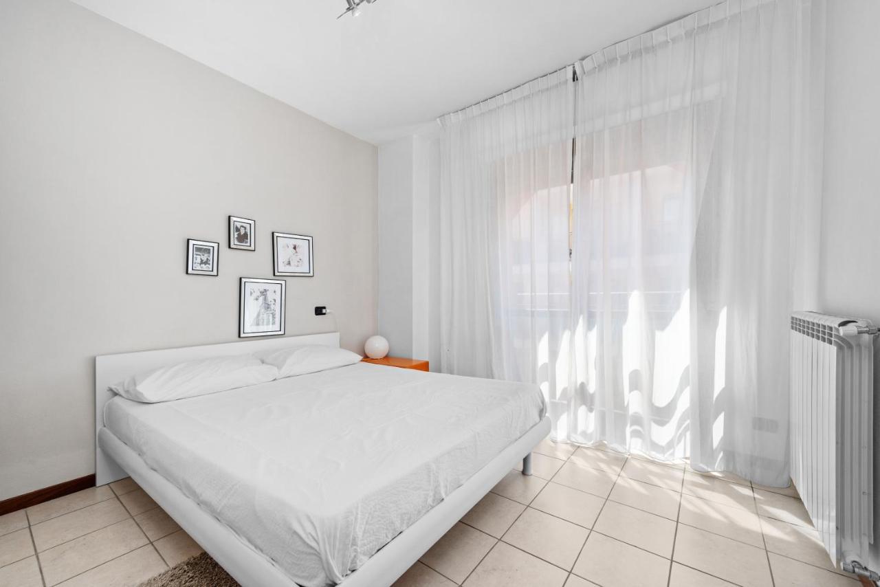 Casacamelia 35, 3 Bdrm With View Lake Como Lägenhet Acquaseria Exteriör bild
